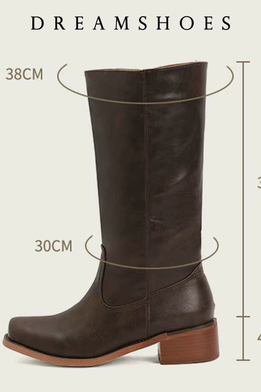 Detail shot of the toe design on the dark brown Calandra classic western boots, emphasizing craftsmanship.