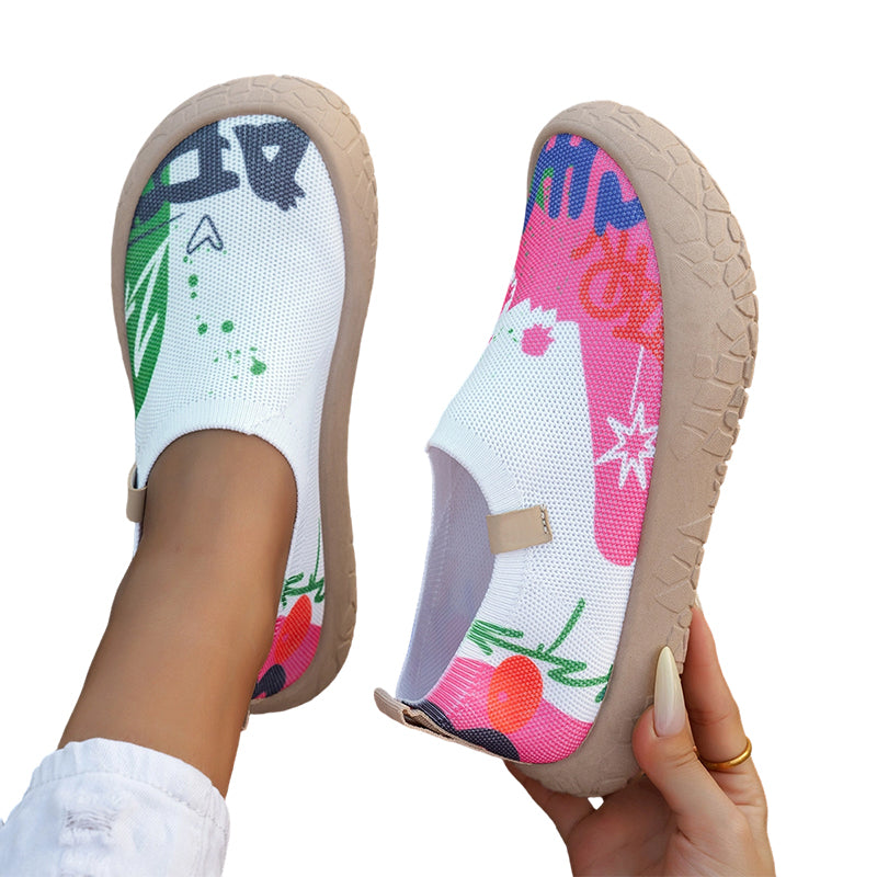 The flexible and cushioned sole of the Inez artistic slip-on shoes, emphasizing comfort features.