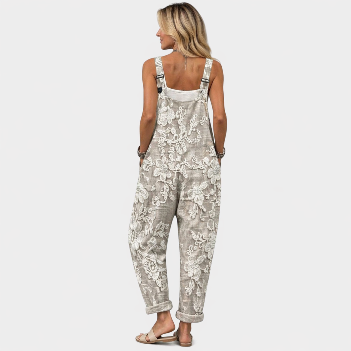 Maud | Neutral Botanical Overall