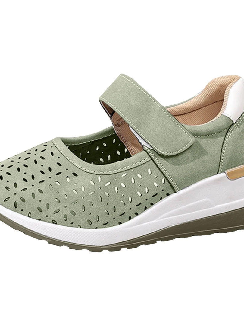Front view of a pair of Soraya comfort arch support sandals in a neutral color on a light background.